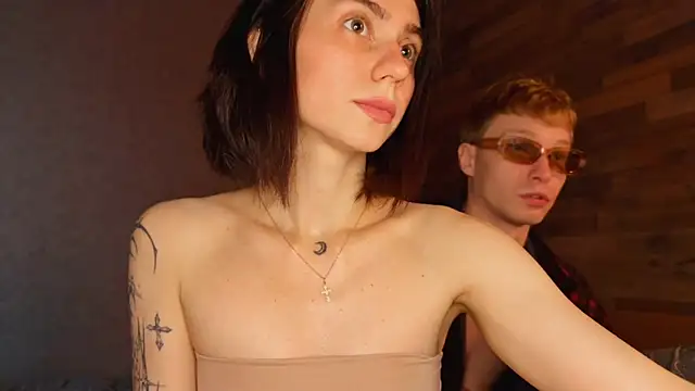 Snapshot of poisondevotion chatting on June 2026 03:45:01 PM poisondevotion online show from June 2026 03:45:01 PM
