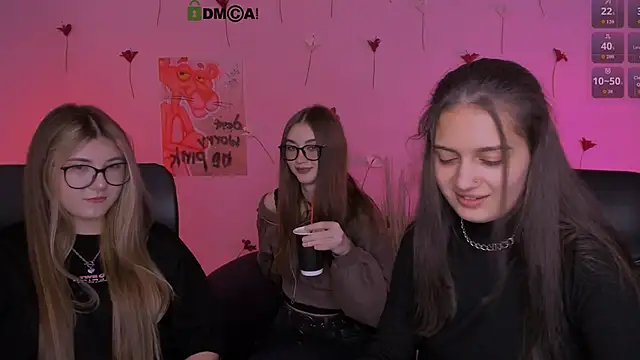 Snapshot of barbara_crazy chatting on April 2026 06:57:01 PM barbara crazy online show from April 2026 06:57:01 PM