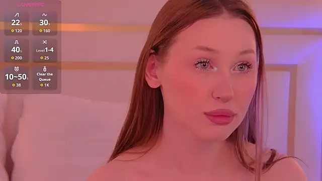 Snapshot of NancySmitts chatting on December 2025 04:00:01 PM NancySmitts online show from December 2025 04:00:01 PM