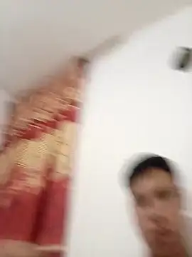 Snapshot of Exxddxxy chatting on April 2026 06:44:01 AM Exxddxxy online show from April 2026 06:44:01 AM