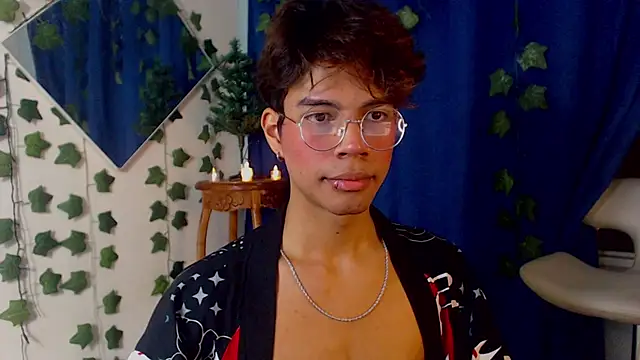 Kaoriimatsuii online show from November 2025 02:32:02 AM