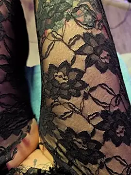 Snapshot of sarahpearlx chatting on April 2026 08:42:02 PM sarahpearlx online show from April 2026 08:42:02 PM