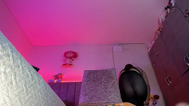 Snapshot of hot_Dariana_pantyhose chatting on March 2026 02:45:01 PM hot Dariana pantyhose online show from March 2026 02:45:01 PM