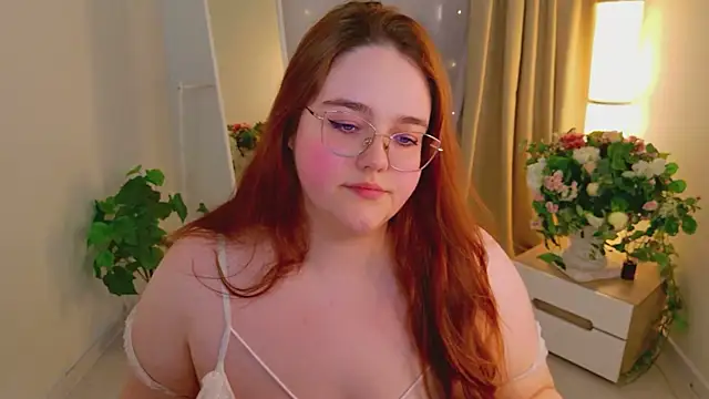 Neko Moor online show from May 2026 01:41:02 PM