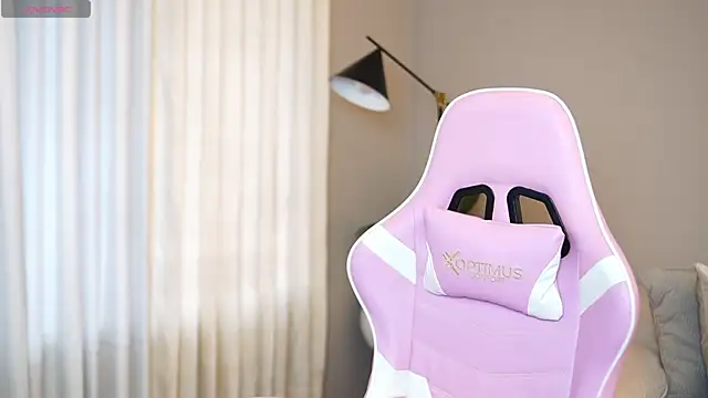 Ethan occonor online show from October 2025 01:20:01 PM