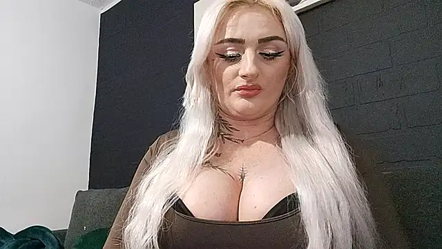 Snapshot of AnastasiaLips chatting on April 2026 08:20:02 PM AnastasiaLips online show from April 2026 08:20:02 PM