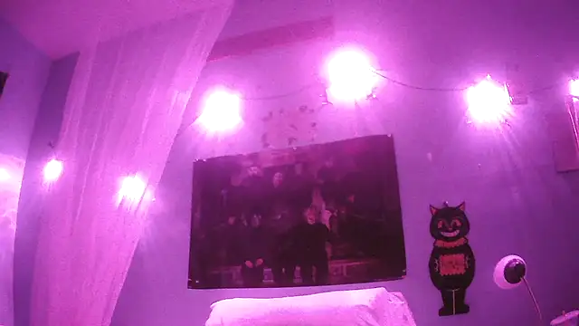 ovmilf online show from November 2025 07:11:02 AM