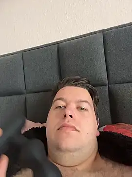 Lars2306 online show from November 2025 01:35:02 PM