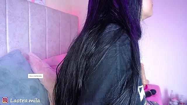 juliettaa 1 online show from October 2025 02:31:01 AM