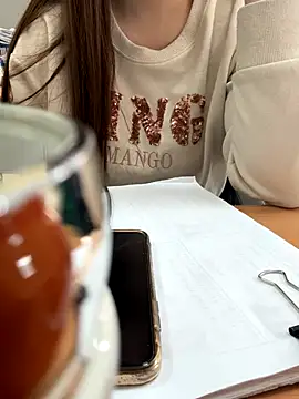 PhuongNhi21 online show from December 2025 02:27:01 AM