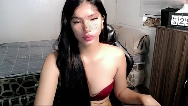 Snapshot of Cutierhyxx chatting on October 2025 10:55:02 PM Cutierhyxx online show from October 2025 10:55:02 PM