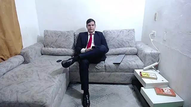 Victor Maitland online show from June 2026 07:47:01 PM