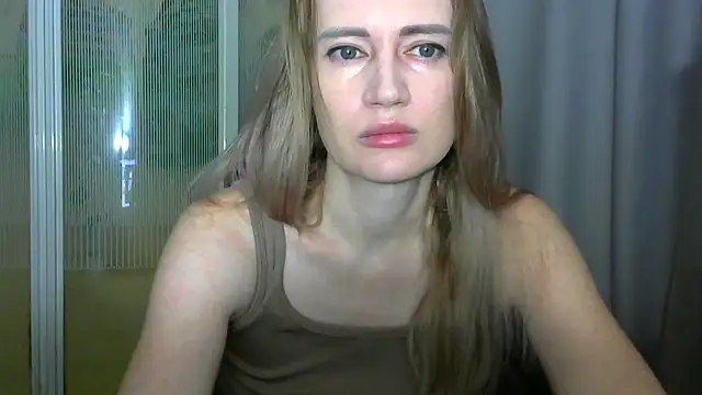 JessFoxxx online show from February 2026 03:12:02 AM