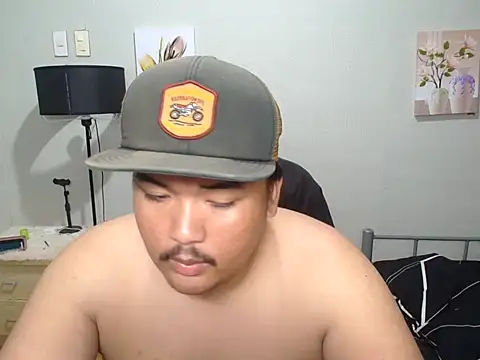 Snapshot of arthur_shelby2 chatting on April 2026 12:56:01 PM arthur shelby2 online show from April 2026 12:56:01 PM