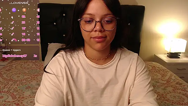 Amanda sweet online show from February 2025 07:20:02 PM