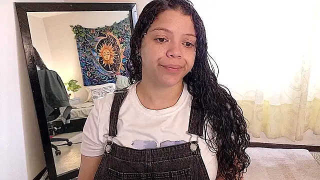 Snapshot of Amanda_sweet chatting on June 2026 02:14:01 PM Amanda sweet online show from June 2026 02:14:01 PM