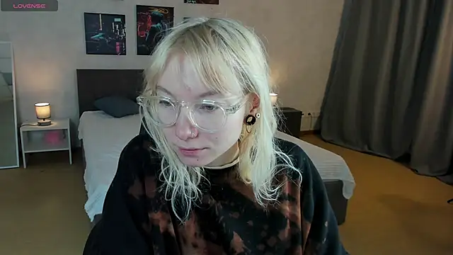 Snapshot of tattoo_art_baby chatting on December 2025 01:48:02 AM tattoo art baby online show from December 2025 01:48:02 AM