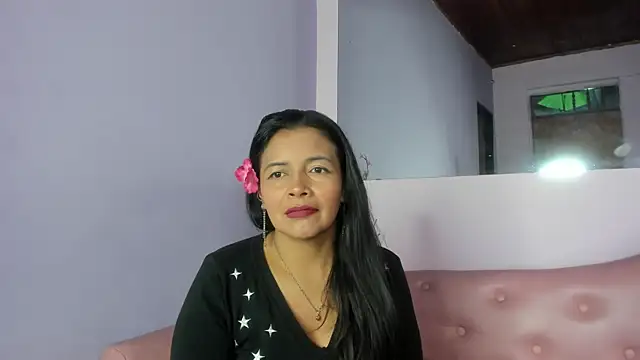 Snapshot of DianaOchoa_ chatting on September 2025 02:55:01 AM DianaOchoa online show from September 2025 02:55:01 AM