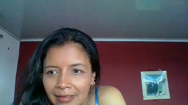 Snapshot of DianaOchoa_ chatting on October 2025 07:46:02 PM DianaOchoa online show from October 2025 07:46:02 PM