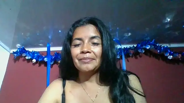 Snapshot of DianaOchoa_ chatting on November 2025 02:48:02 AM DianaOchoa online show from November 2025 02:48:02 AM