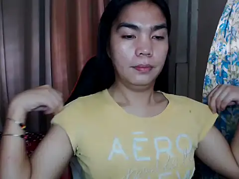 Snapshot of Simple_Martina chatting on September 2025 02:04:02 AM Simple Martina online show from September 2025 02:04:02 AM