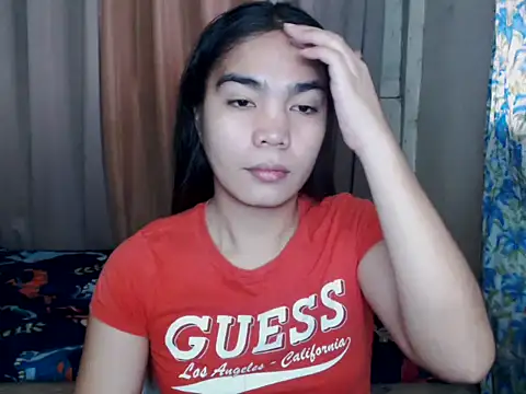 Snapshot of Simple_Martina chatting on October 2025 01:19:02 AM Simple Martina online show from October 2025 01:19:02 AM