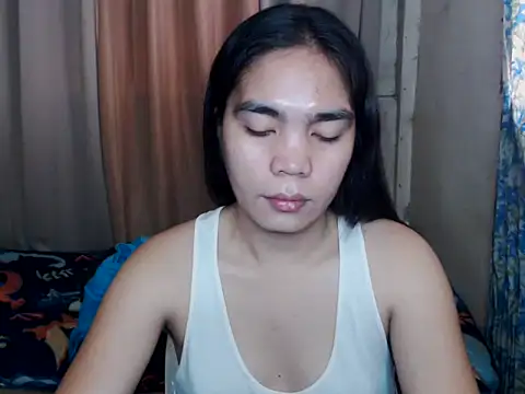 Snapshot of Simple_Martina chatting on November 2025 01:59:02 AM Simple Martina online show from November 2025 01:59:02 AM