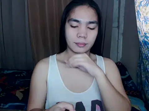 Snapshot of Simple_Martina chatting on November 2025 01:48:02 AM Simple Martina online show from November 2025 01:48:02 AM