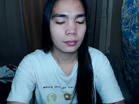 Snapshot of Simple_Martina chatting on December 2025 01:35:02 AM Simple Martina online show from December 2025 01:35:02 AM