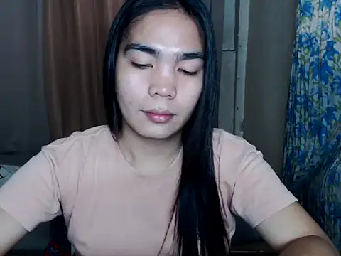 Snapshot of Simple_Martina chatting on December 2025 01:54:01 AM Simple Martina online show from December 2025 01:54:01 AM