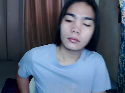 Snapshot of Simple_Martina chatting on December 2025 02:07:02 AM Simple Martina online show from December 2025 02:07:02 AM