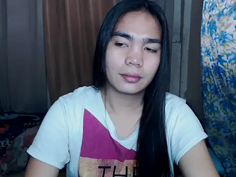 Snapshot of Simple_Martina chatting on February 2026 01:21:01 AM Simple Martina online show from February 2026 01:21:01 AM