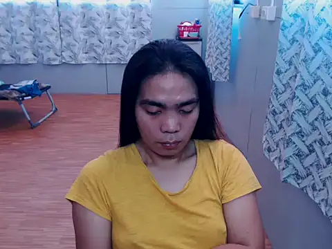 Snapshot of Simple_Martina chatting on May 2026 03:11:02 AM Simple Martina online show from May 2026 03:11:02 AM
