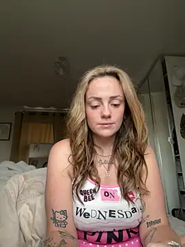 SofiaaBlackk online show from November 2025 11:32:01 AM