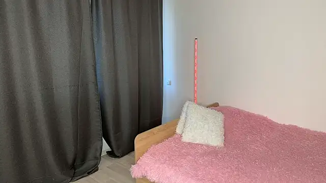 Rebel Angel  online show from September 2025 05:55:02 AM