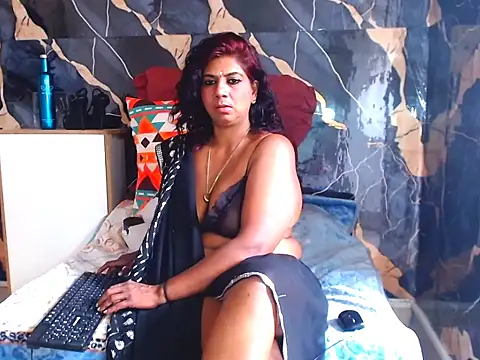 Snapshot of indianerotica69 chatting on November 2025 08:25:02 AM indianerotica69 online show from November 2025 08:25:02 AM