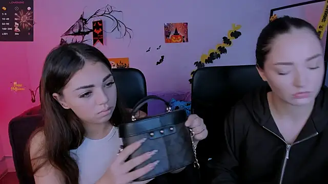 miki-niki online show from November 2025 07:40:01 AM