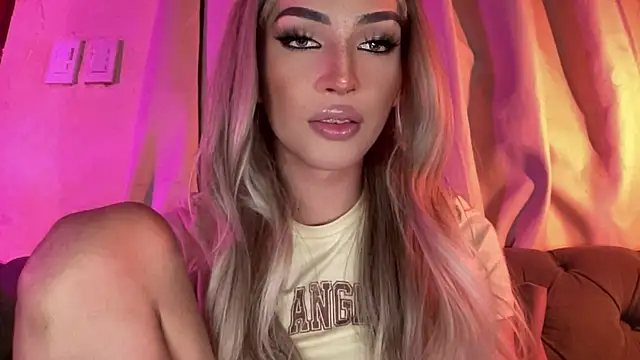 Alicegreenexx online show from July 2026 06:13:02 PM