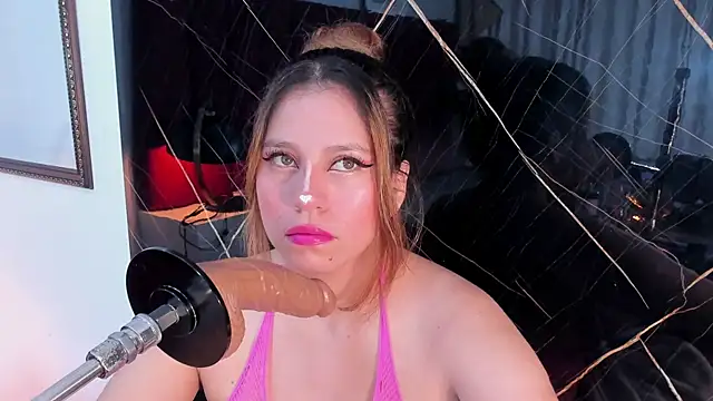 abby blond  online show from September 2025 12:10:01 PM