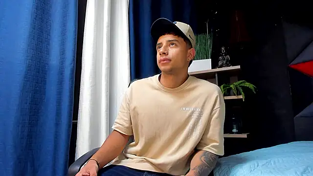 jaze bradley online show from November 2025 12:13:01 PM