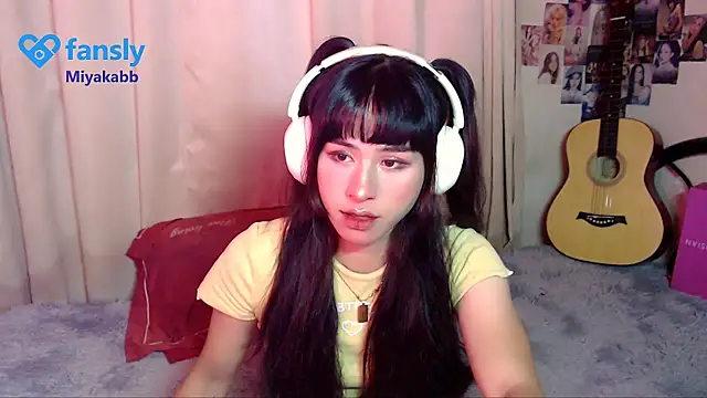 Snapshot of chakababe chatting on April 2026 09:04:02 PM chakababe online show from April 2026 09:04:02 PM