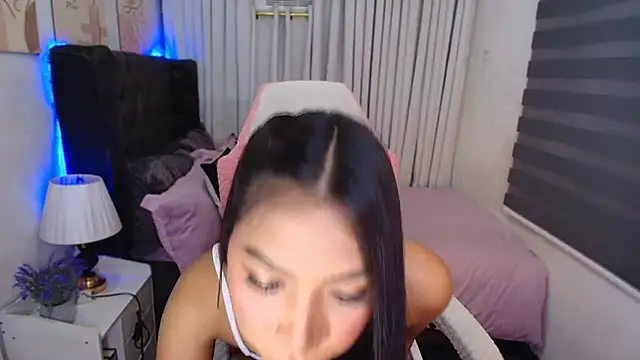 Snapshot of naughtyjayde chatting on November 2025 09:41:02 PM naughtyjayde online show from November 2025 09:41:02 PM