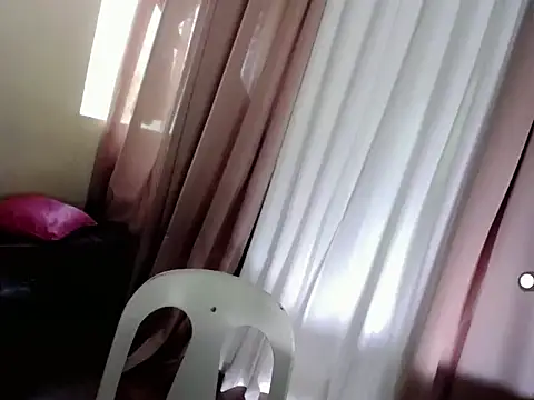zhillycate online show from October 2025 03:51:02 AM