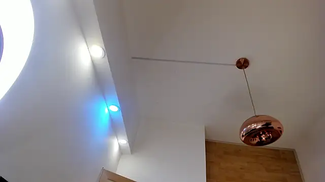 Alexia milf  online show from October 2025 11:42:02 AM