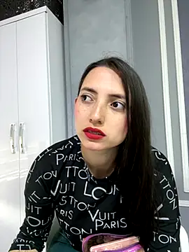 AndieJones  online show from November 2025 12:26:01 PM