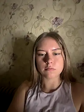 Tomyris yuki online show from November 2025 03:40:01 PM