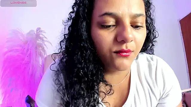 Snapshot of _aithanaa_ chatting on February 2026 06:08:02 PM aithanaa online show from February 2026 06:08:02 PM