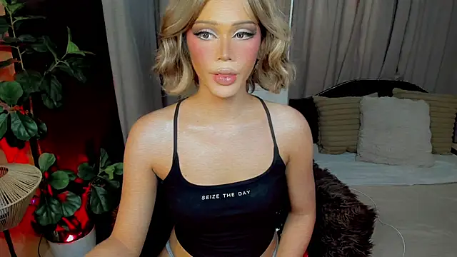 Snapshot of Candicebloom chatting on March 2026 01:32:01 AM Candicebloom online show from March 2026 01:32:01 AM