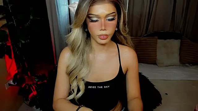 Snapshot of Candicebloom chatting on March 2026 10:13:02 PM Candicebloom online show from March 2026 10:13:02 PM