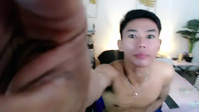 Snapshot of naughty_rence chatting on October 2025 08:44:01 AM naughty rence online show from October 2025 08:44:01 AM